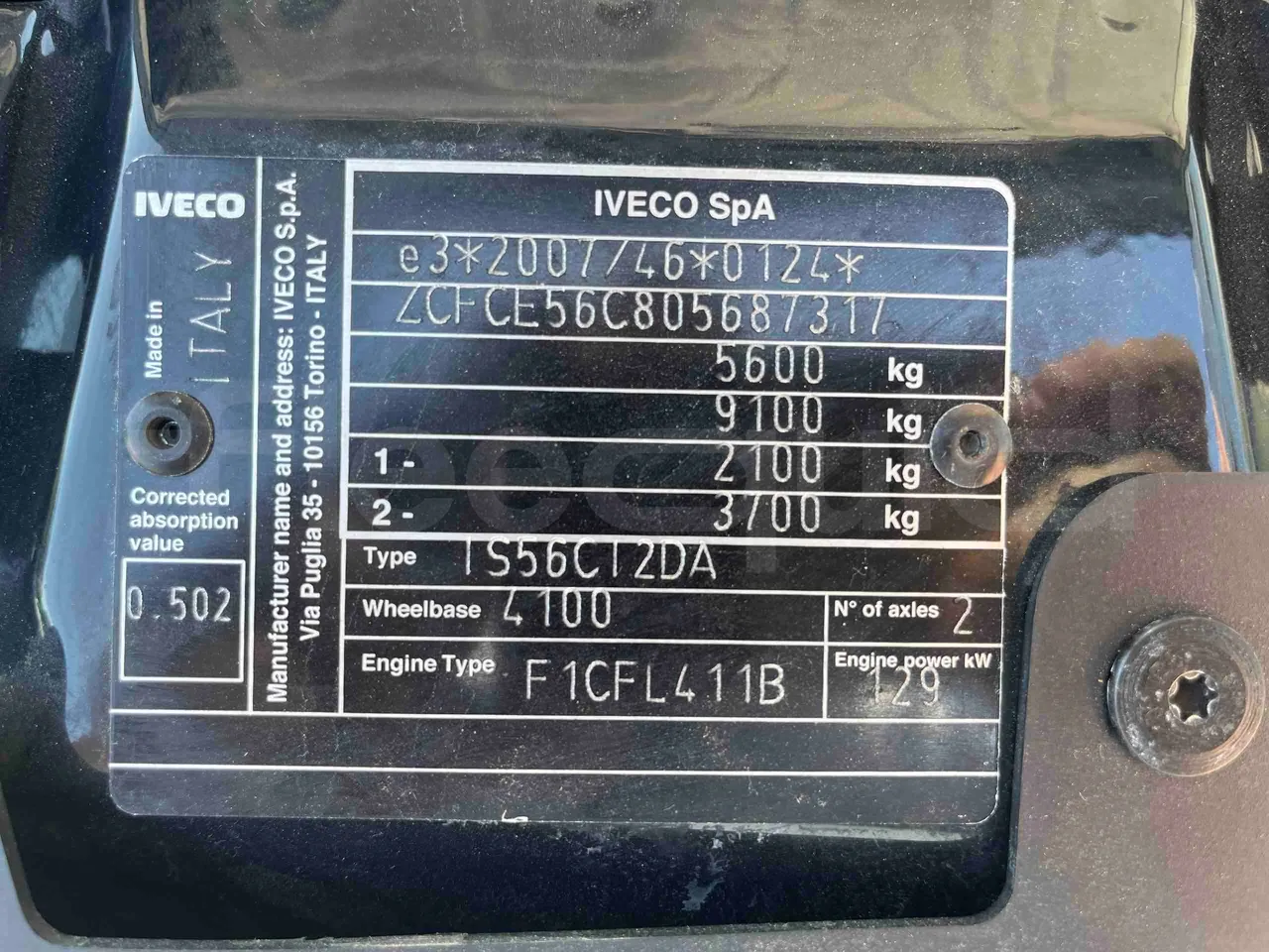 Iveco Daily - engine plate photo