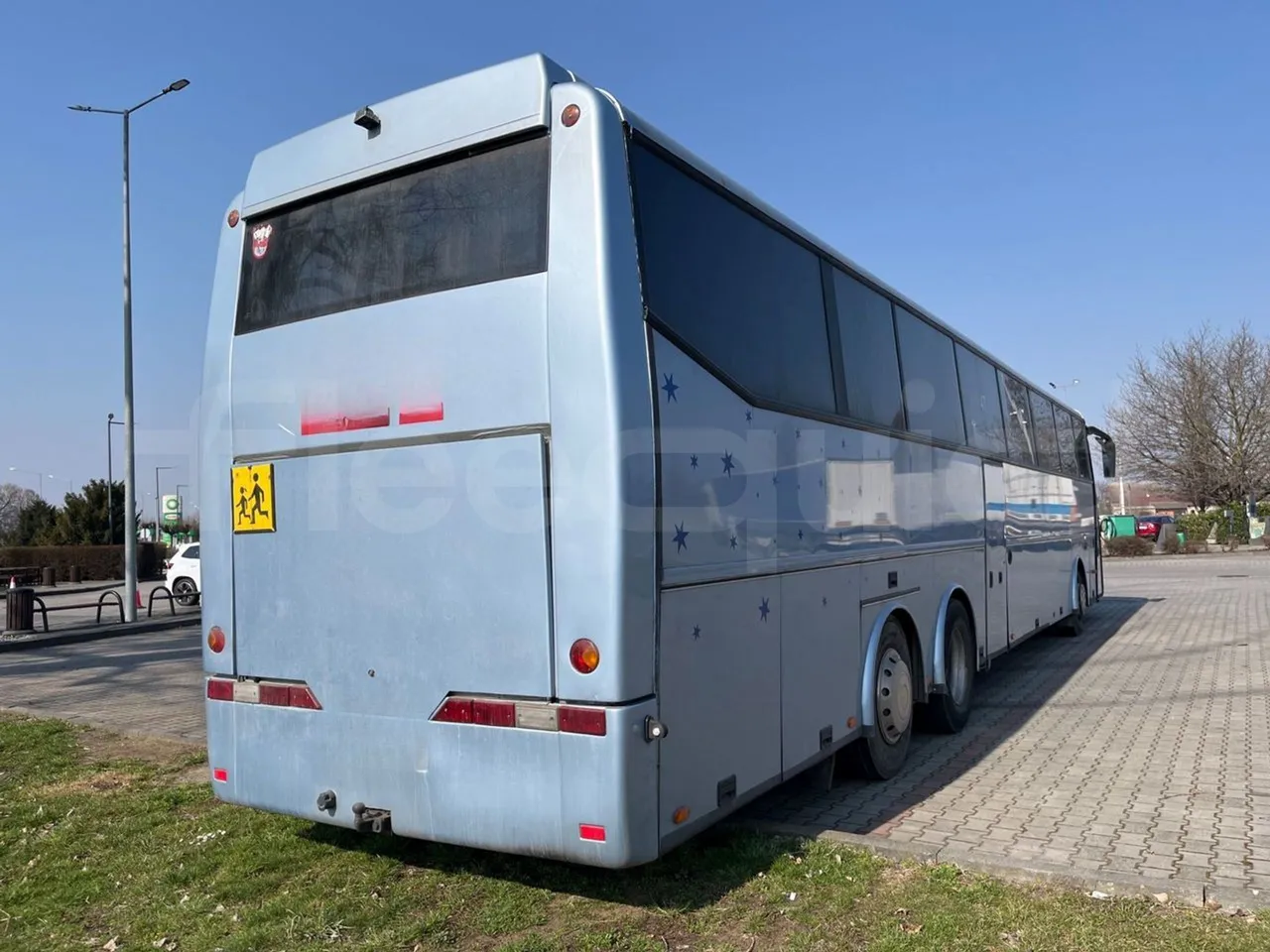Bova B V Futura FHD 15 430 - EUR4 - 315kW - 12.7m - 3/4 right rear doors closed