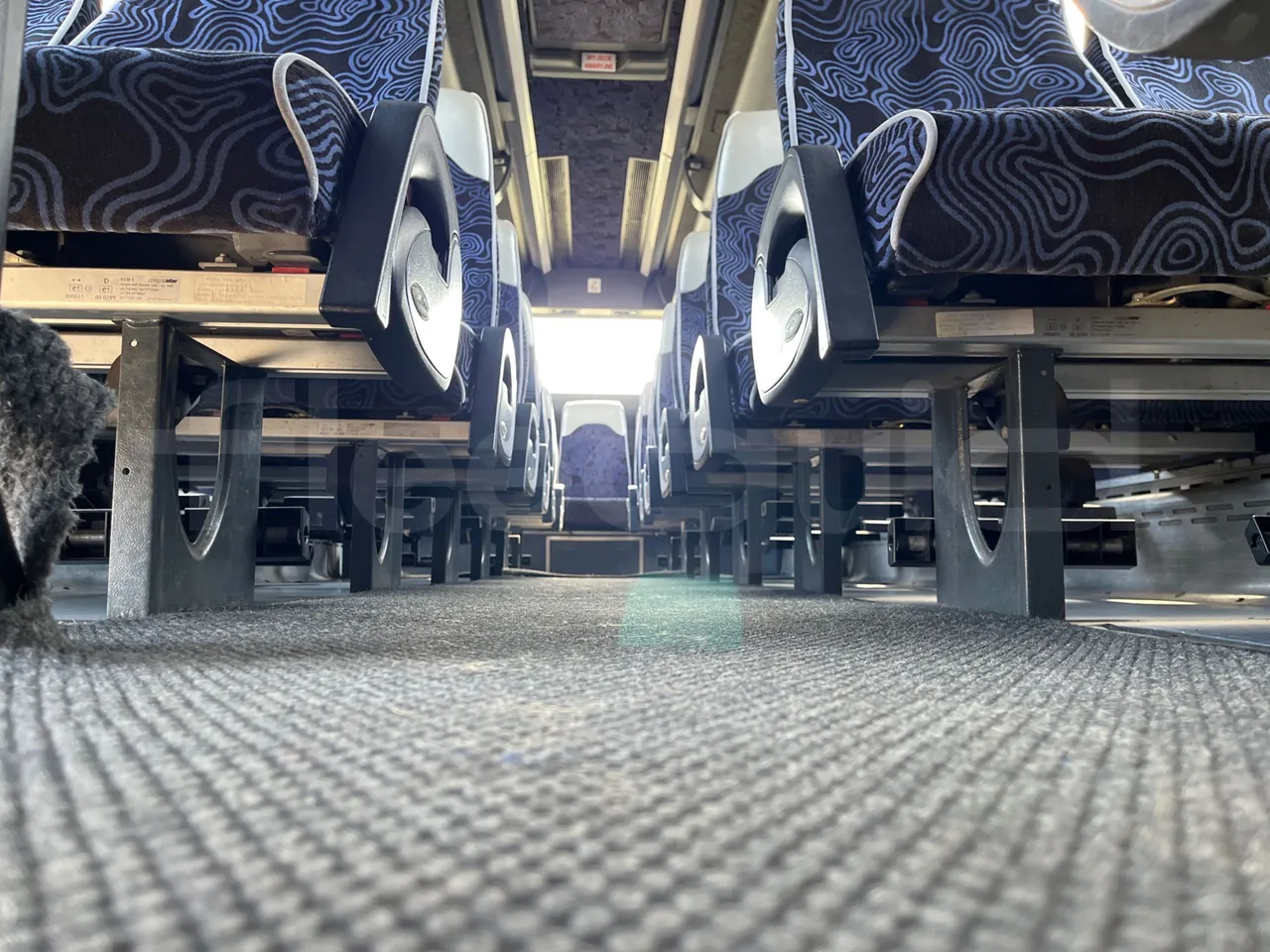 Bova B V Futura FHD 15 430 - EUR4 - 315kW - 12.7m - seat brackets photo