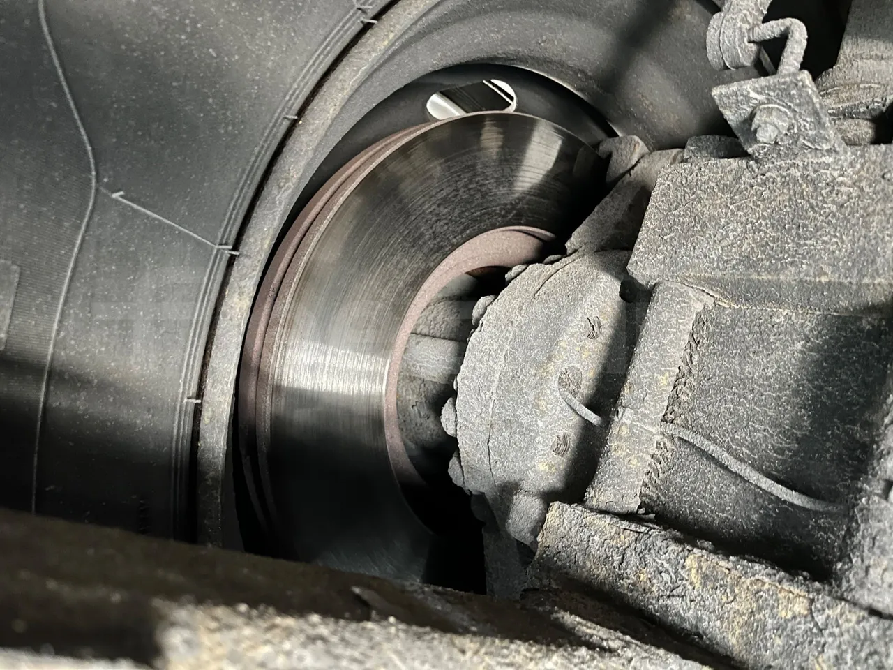 Bova B V Futura FHD 15 430 - EUR4 - 315kW - 12.7m - axle 2 discs right