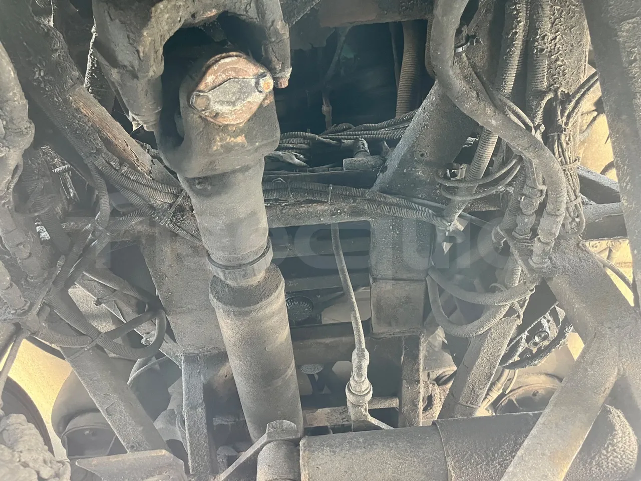 Bova B V Futura FHD 15 430 - EUR4 - 315kW - 12.7m - driveshaft photo