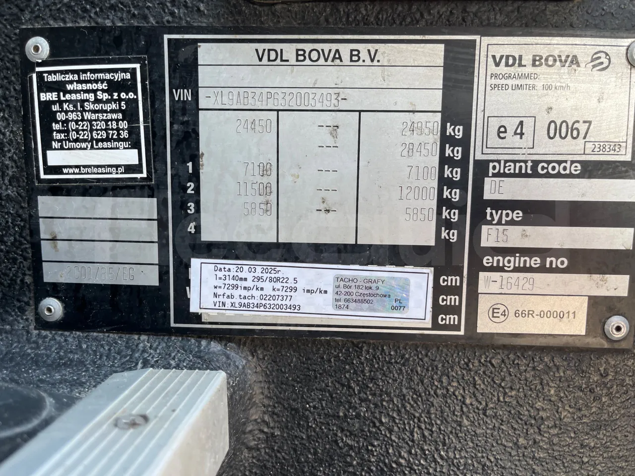 Bova B V Futura FHD 15 430 - EUR4 - 315kW - 12.7m - vehicle plate photo