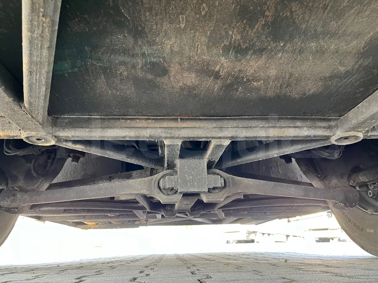 Bova B V Futura FHD 15 430 - EUR4 - 315kW - 12.7m - front axle central