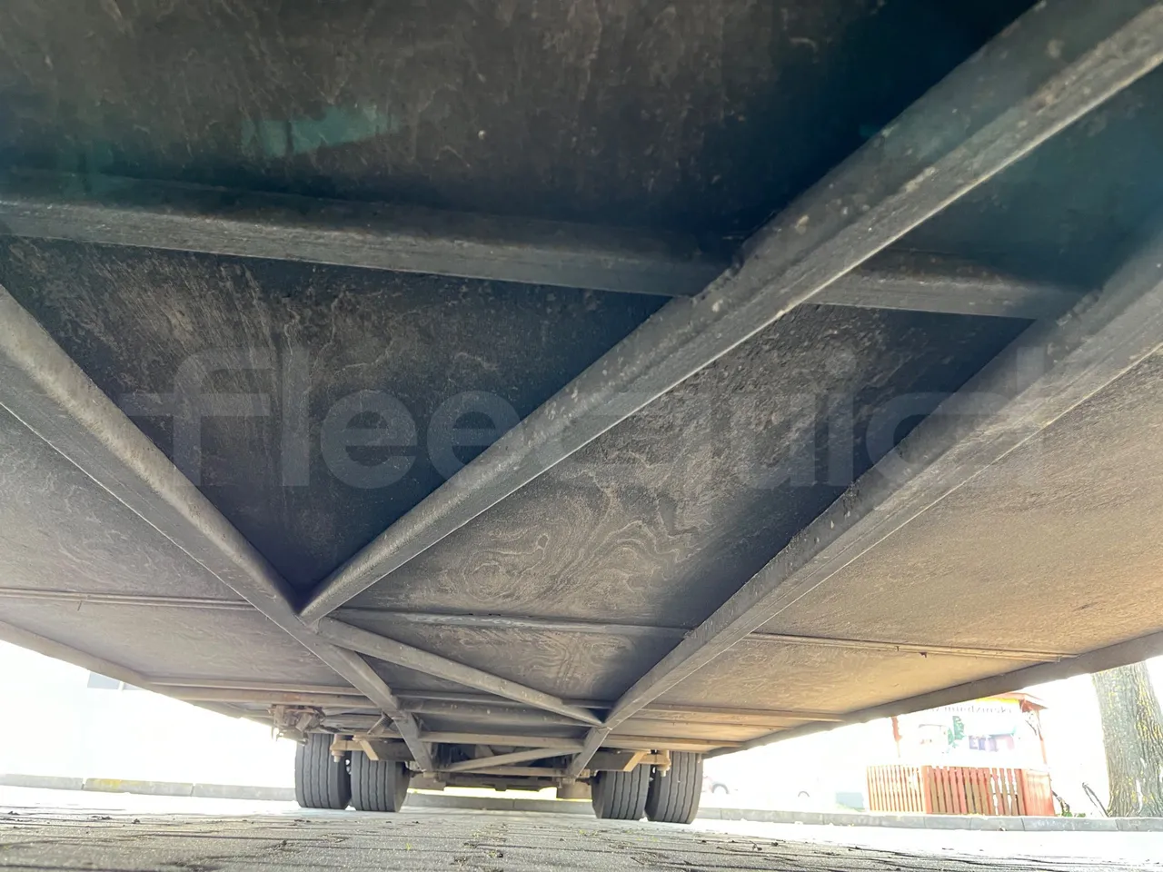 Bova B V Futura FHD 15 430 - EUR4 - 315kW - 12.7m - central undercarriage photo