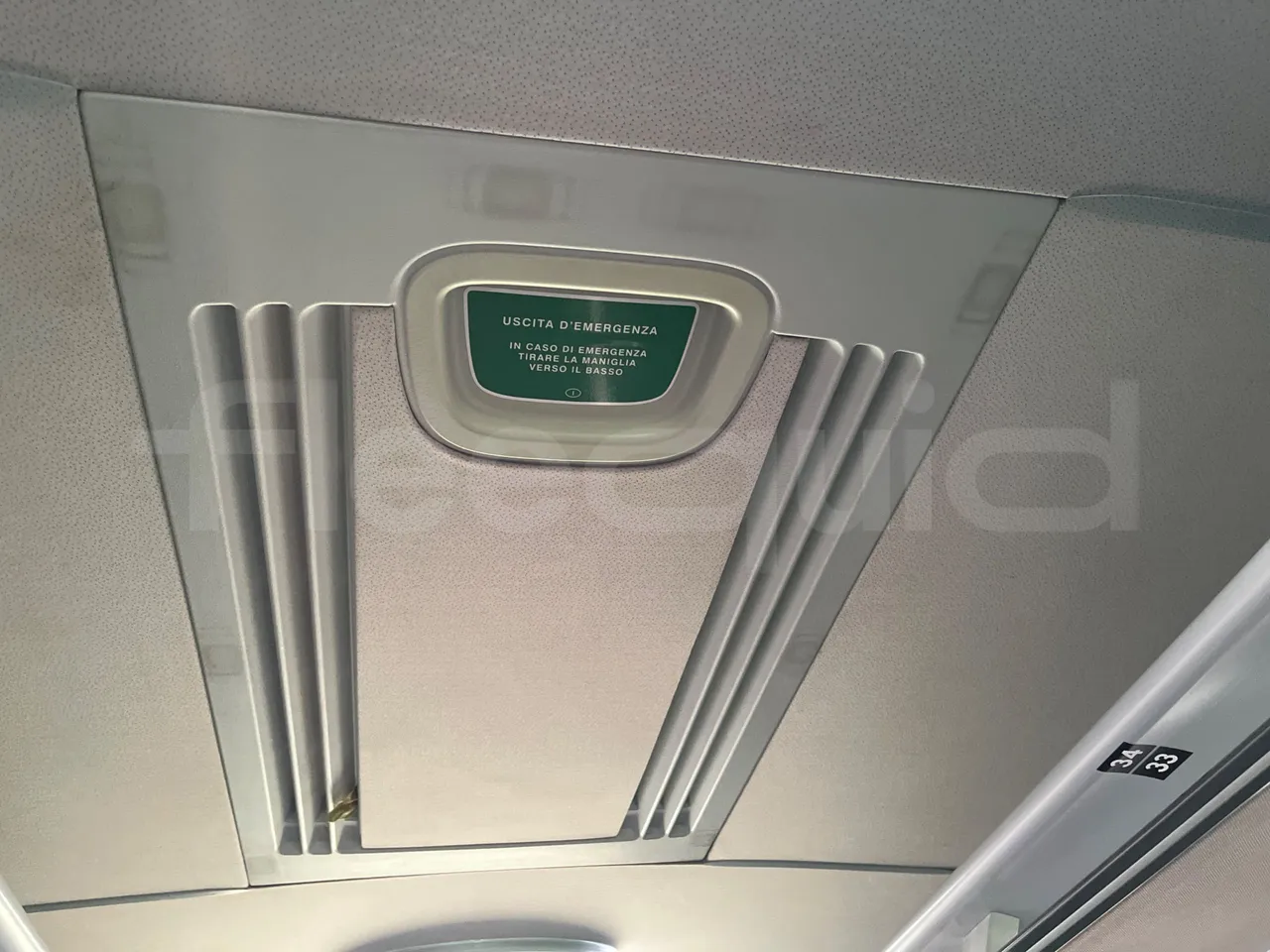 Mercedes-Benz Tourismo 632 02 - Euro6 - 315kW - 12.960mt - roof hatch 2