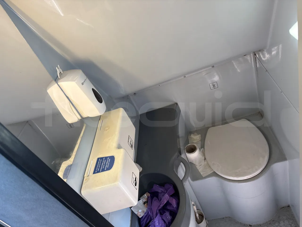 Setra S417 GT_HD - Euro 5 - 335 Kw -14.050 mt - toilette accessories photo