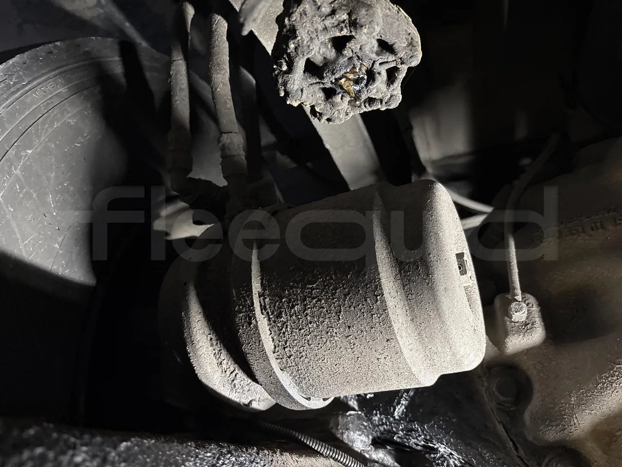 Setra S417 GT_HD - Euro 5 - 335 Kw -14.050 mt - axle 2 caliper brakes right