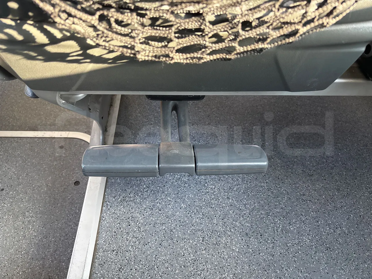 Setra S417 GT_HD - Euro 5 - 335 Kw -14.050 mt - footrest detail photo