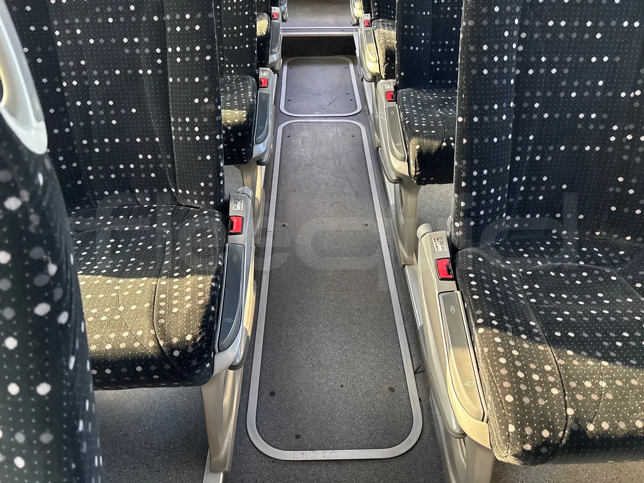 Setra S417 GT_HD - Euro 5 - 335 Kw -14.050 mt - floor hatches photo