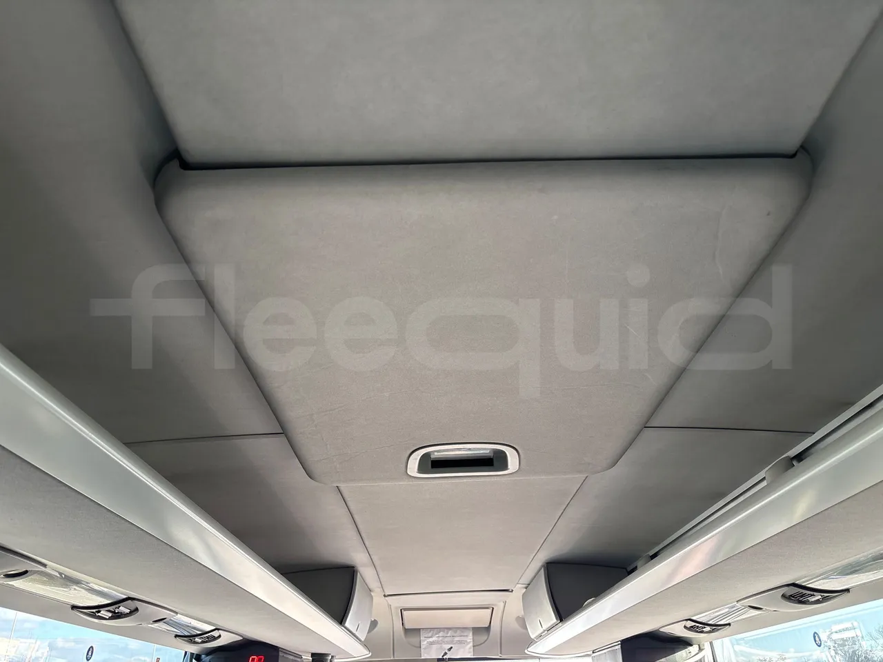 Setra S417 GT_HD - Euro 5 - 335 Kw -14.050 mt - roof hatch 1