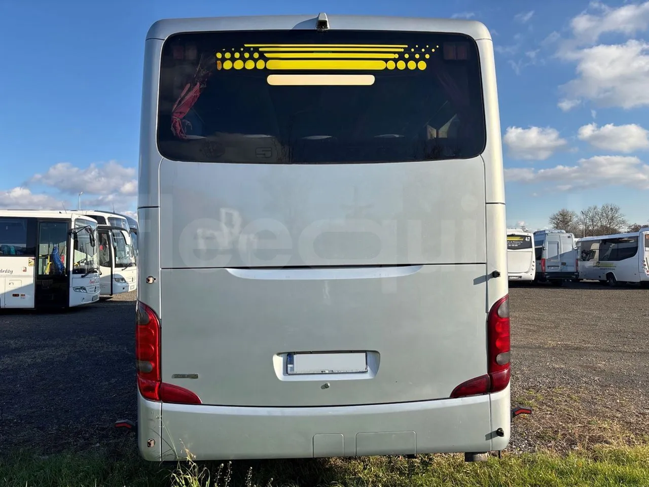 Setra S417 GT_HD - Euro 5 - 335 Kw -14.050 mt - rear hatch closed