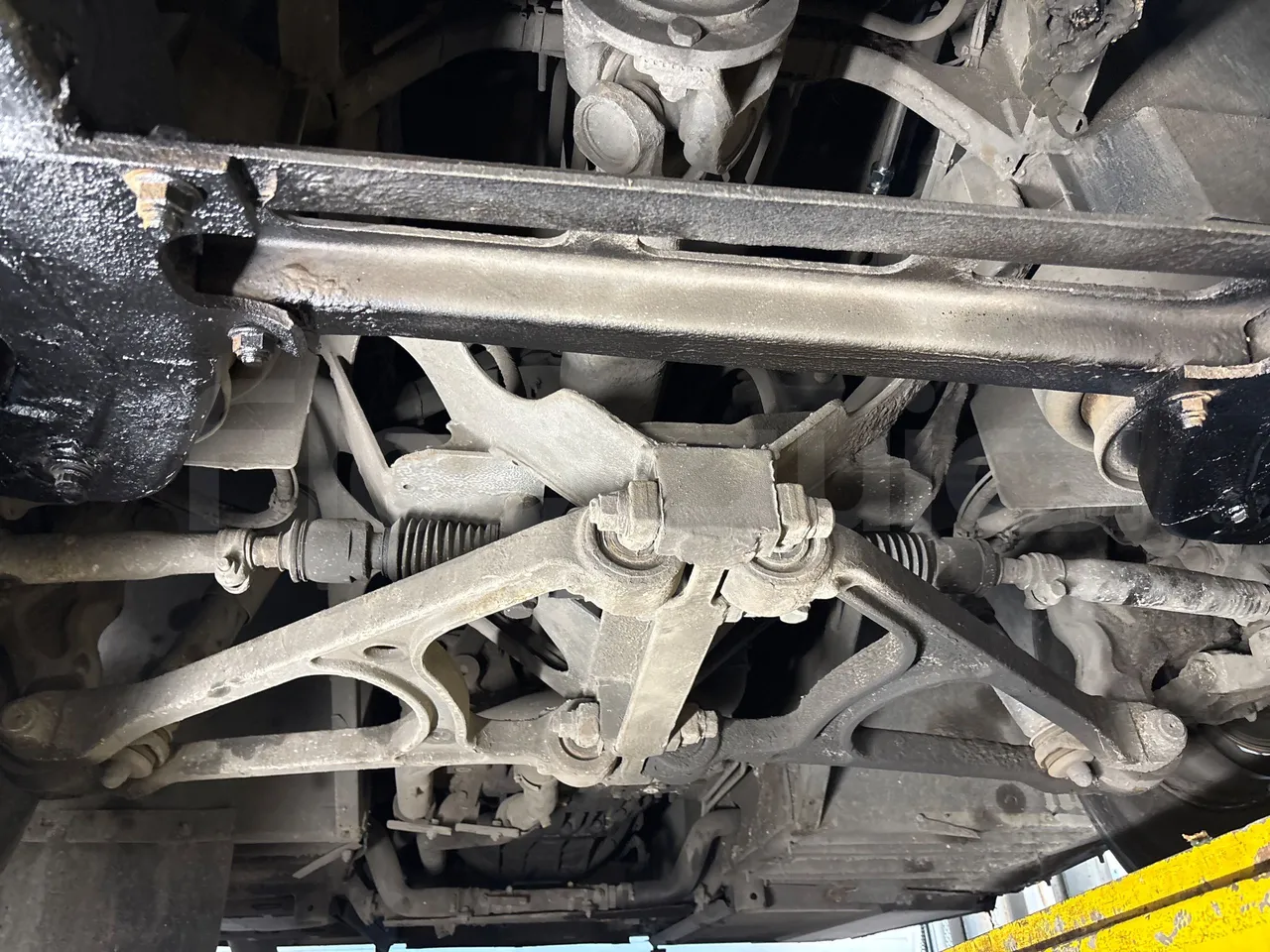 Setra S417 GT_HD - Euro 5 - 335 Kw -14.050 mt - axle 3 central