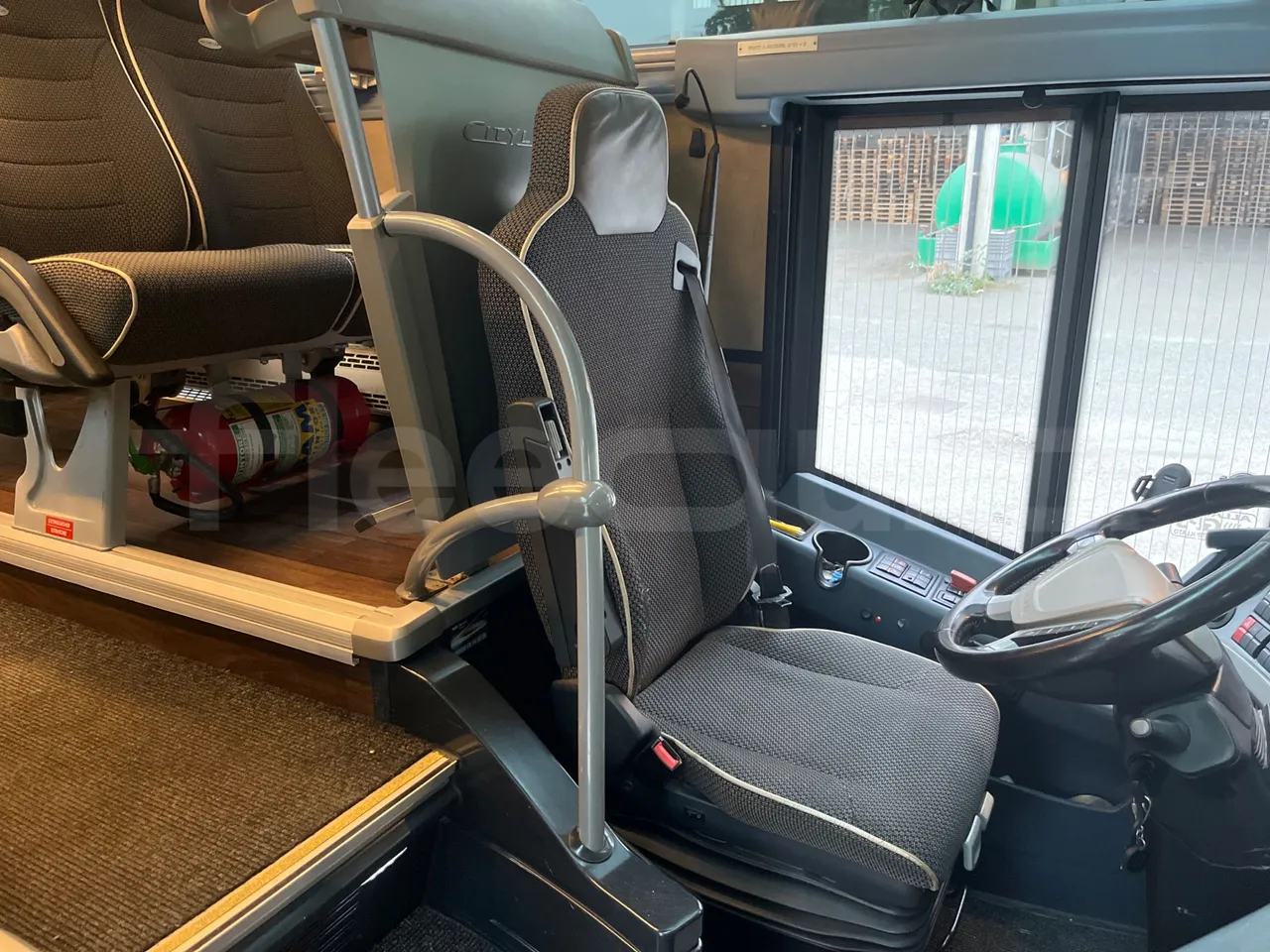 Neoplan Cityliner P14 - EURO6 - 324KW -12.240MT - driver's seat photo