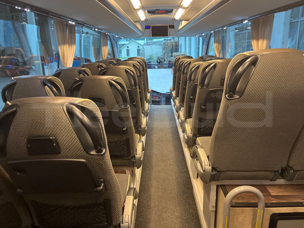 Neoplan Cityliner P14 - EURO6 - 324KW -12.240MT - forward view middle aisle