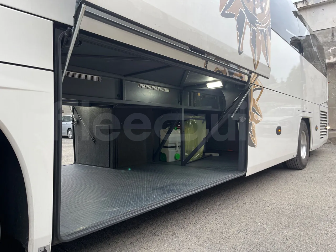 Neoplan Cityliner P14 - EURO6 - 324KW -12.240MT - internal frame rust check
