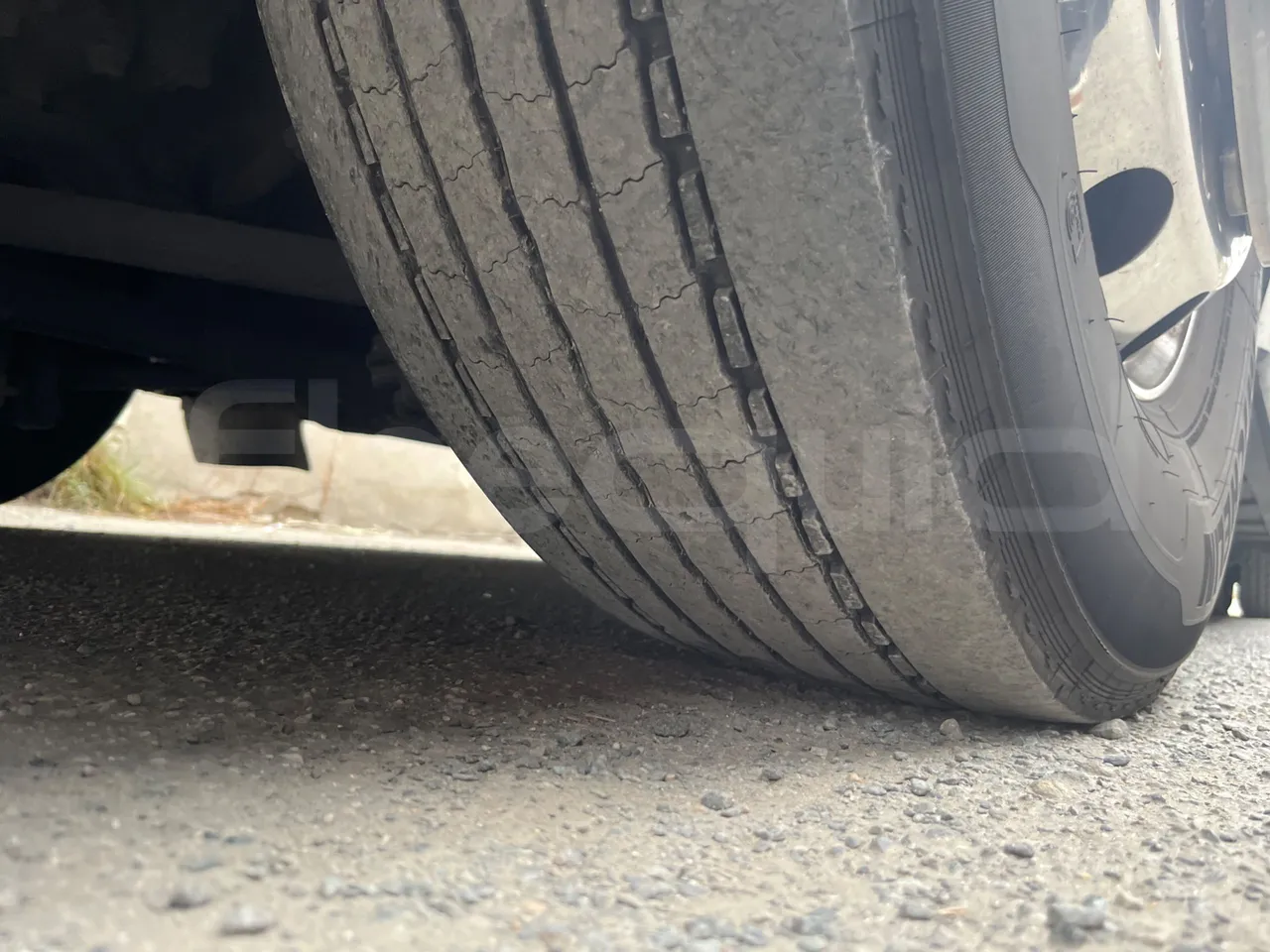 Neoplan Cityliner P14 - EURO6 - 324KW -12.240MT - tread condition second axle tires right