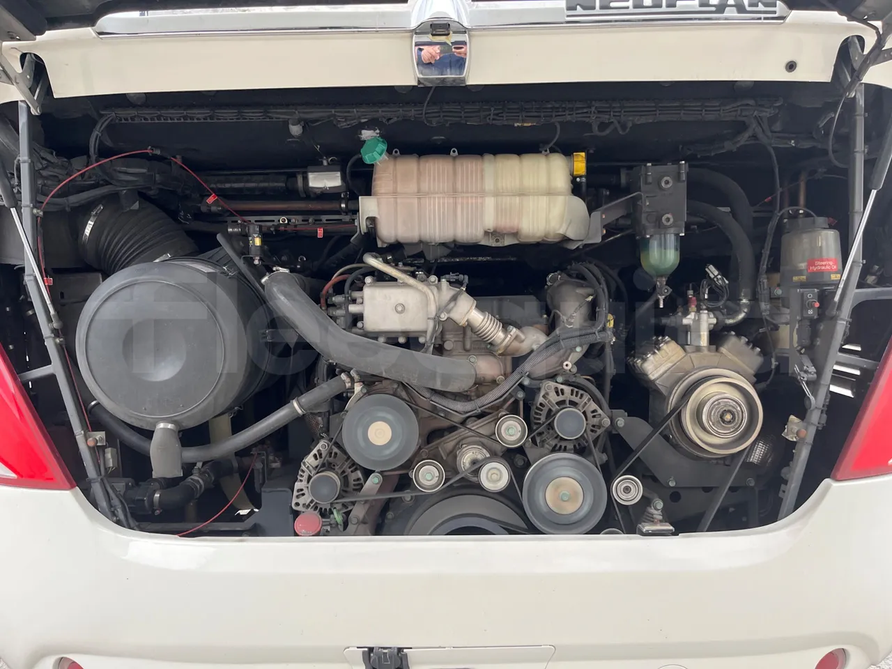Neoplan Cityliner P14 - EURO6 - 324KW -12.240MT - rear hatch open