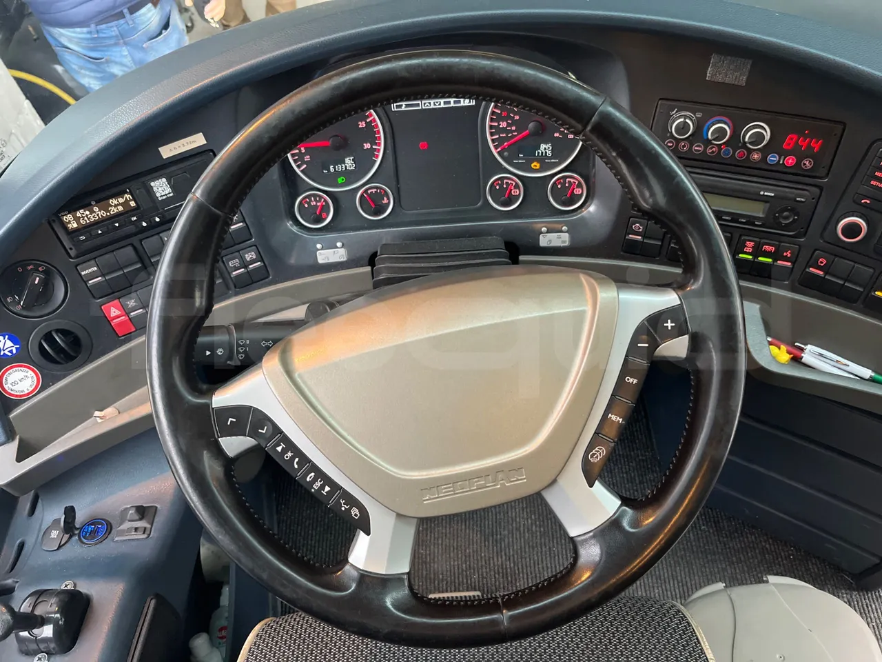 Neoplan Cityliner P14 - EURO6 - 324KW -12.240MT - steering wheel photo