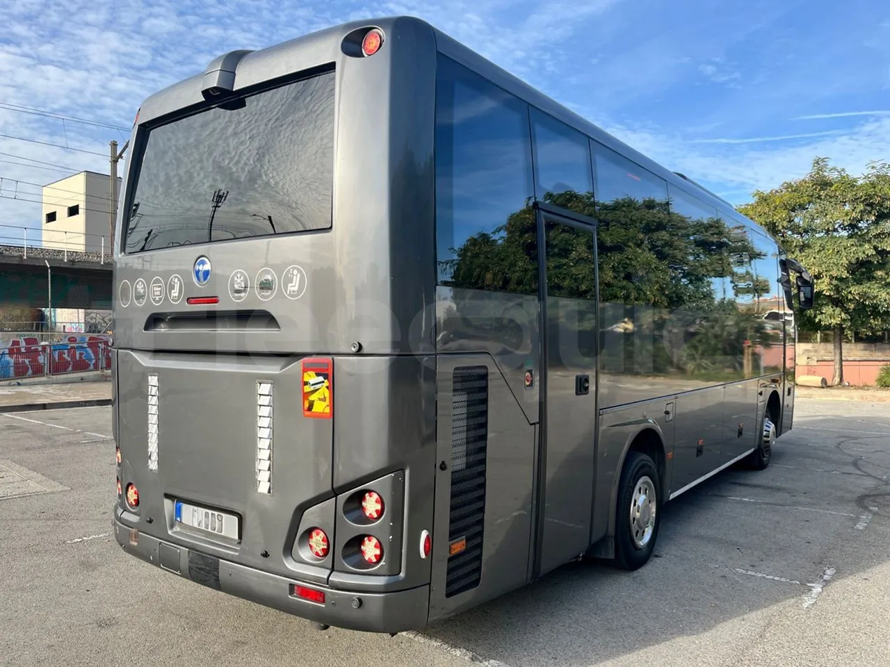 Temsa MD9 A A4F 3 - Euro6 - 213kW - 9.380mt - 3/4 right rear doors closed