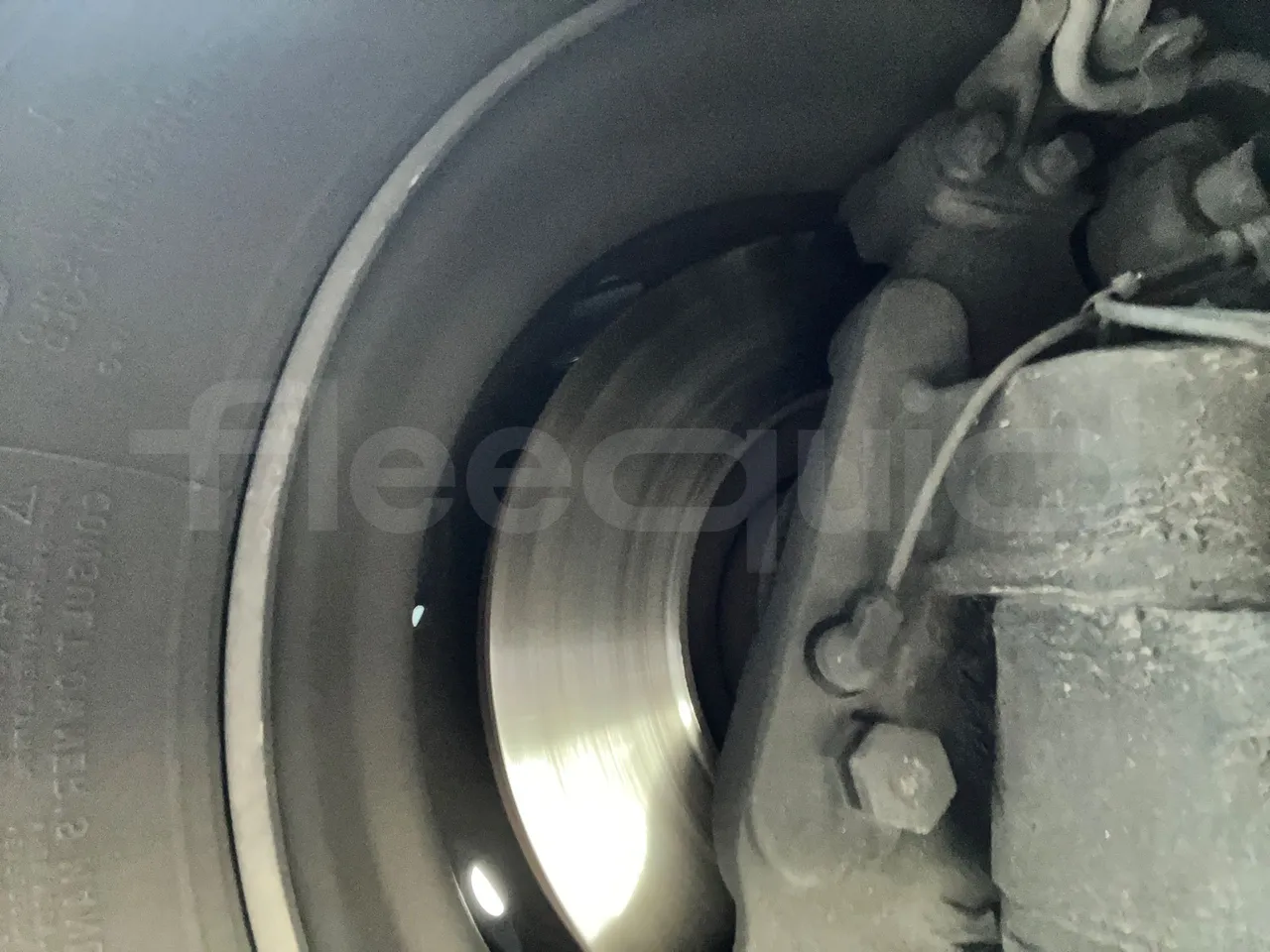 Temsa MD9 A A4F 3 - Euro6 - 213kW - 9.380mt - front discs right