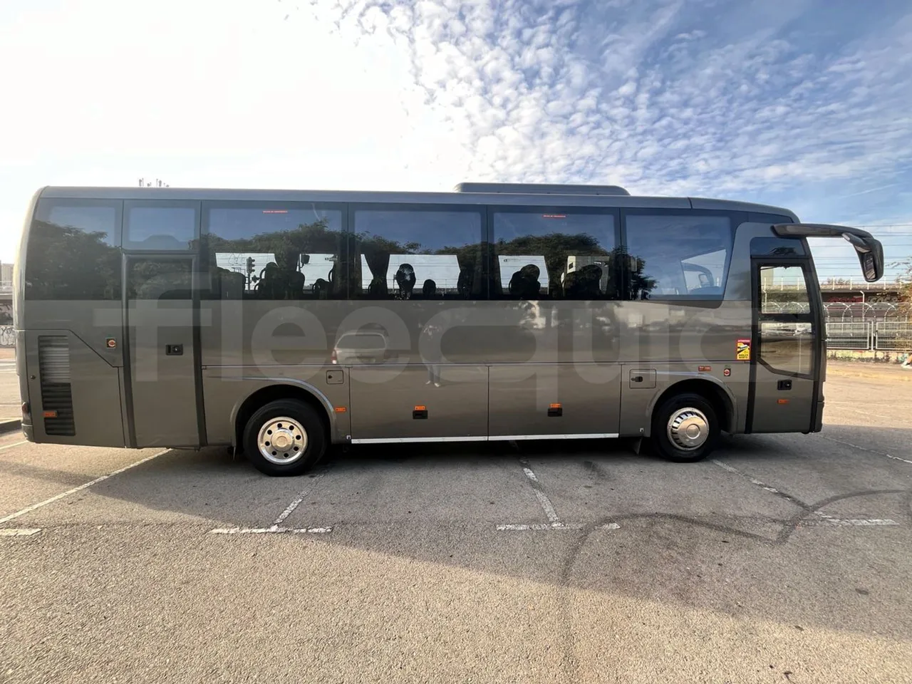 Temsa MD9 A A4F 3 - Euro6 - 213kW - 9.380mt - right side doors closed