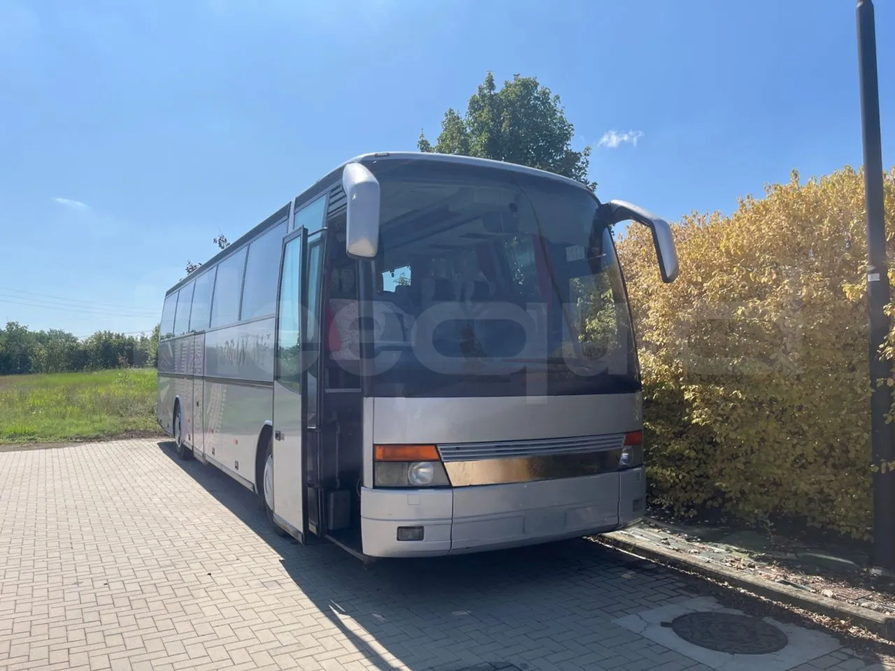 Setra S315 HD/ Euro 2 - 280 Kw - 12 Mt - 3/4 front left (mandatory for bus to scrap)