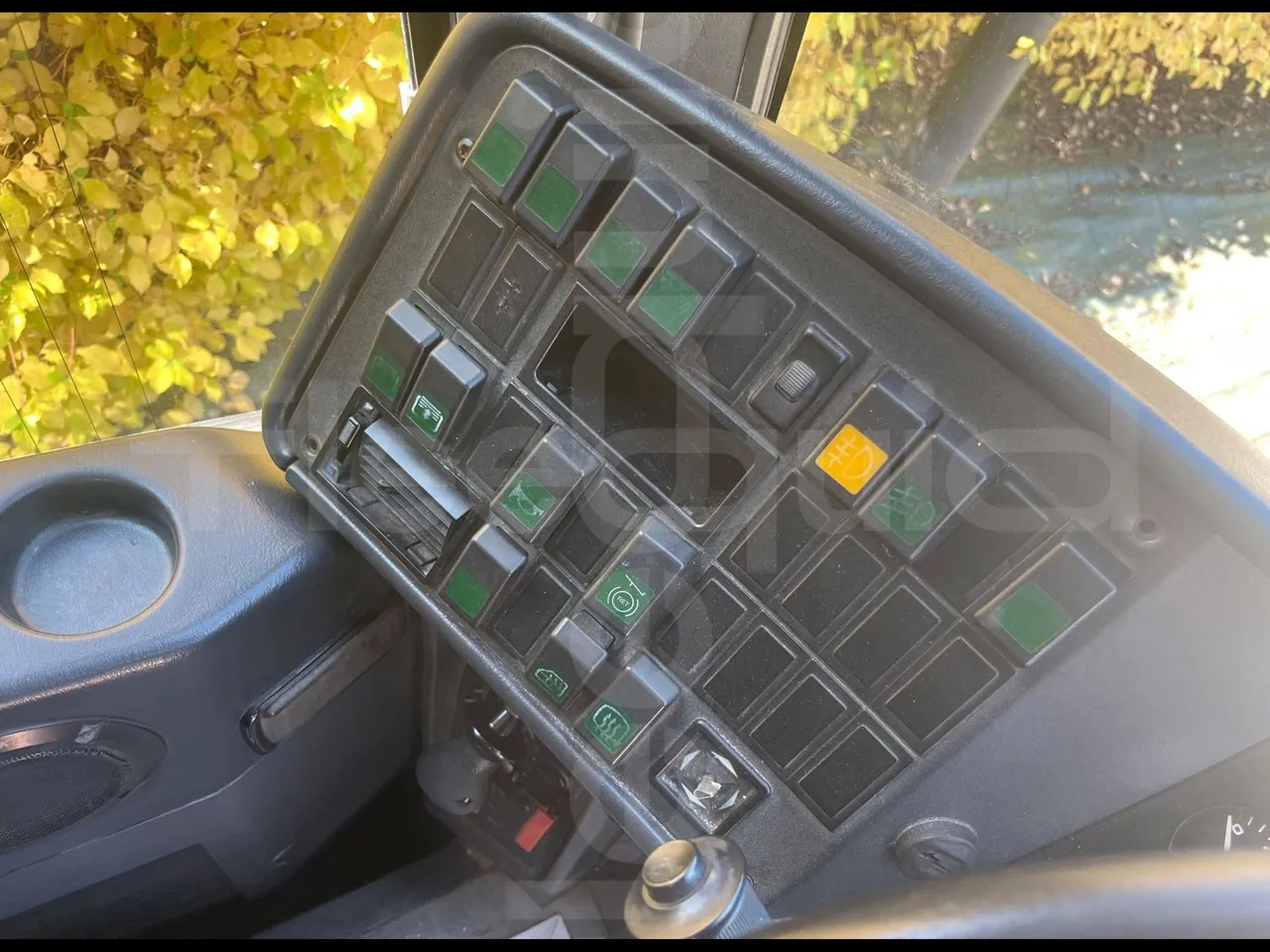 Setra S315 HD/ Euro 2 - 280 Kw - 12 Mt - steering wheel photo