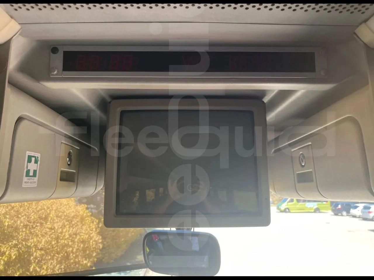 Setra S315 HD/ Euro 2 - 280 Kw - 12 Mt - turntable internal (18m)