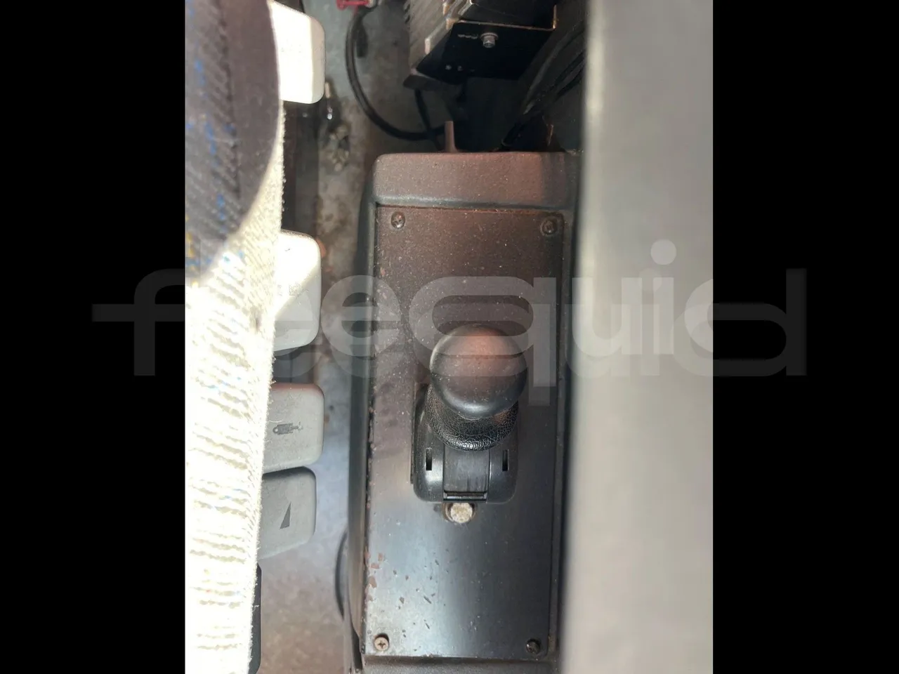 Mercedes-Benz OC 500 RF HTAE06-A4GC10/ Euro 3 - 260 Kw - 12.975 Mt - command unit indicators
