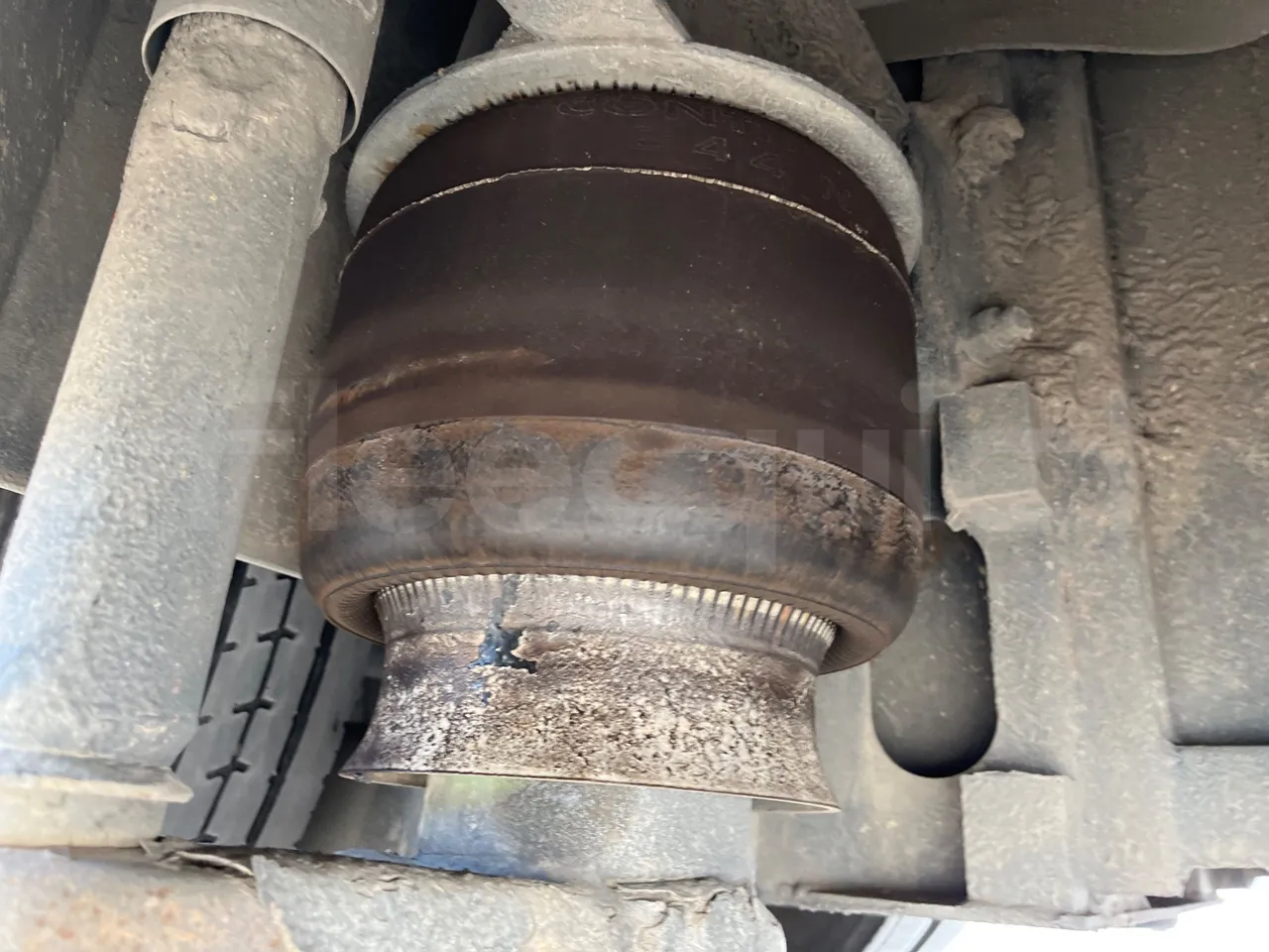 Mercedes-Benz OC 500 RF HTAE06-A4GC10/ Euro 3 - 260 Kw - 12.975 Mt - axel 2 air springs 1 right