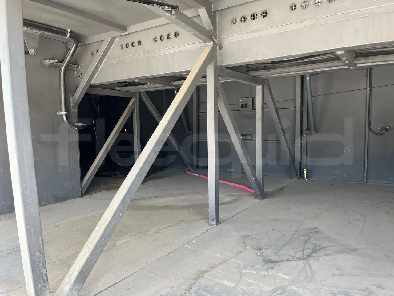 Mercedes-Benz OC 500 RF HTAE06-A4GC10/ Euro 3 - 260 Kw - 12.975 Mt - internal frame rust check