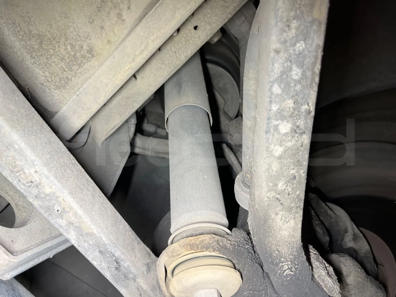 Mercedes-Benz Citaro O 530/2PCL2E4 - Euro 4 - 210 kW - 11,950 mt - front shock absorbers right