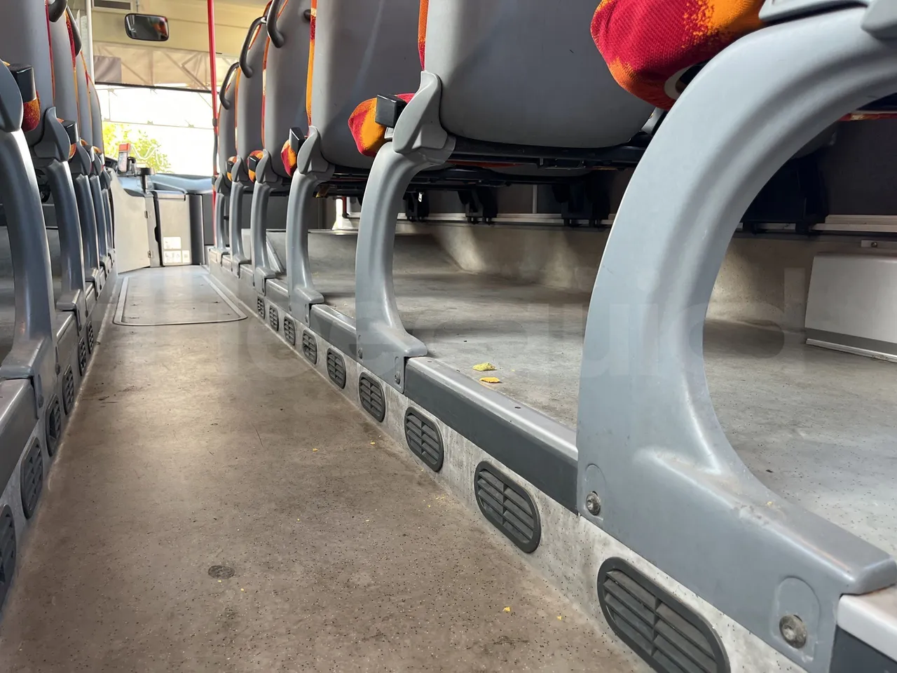 Setra S415 - Seats Bracket