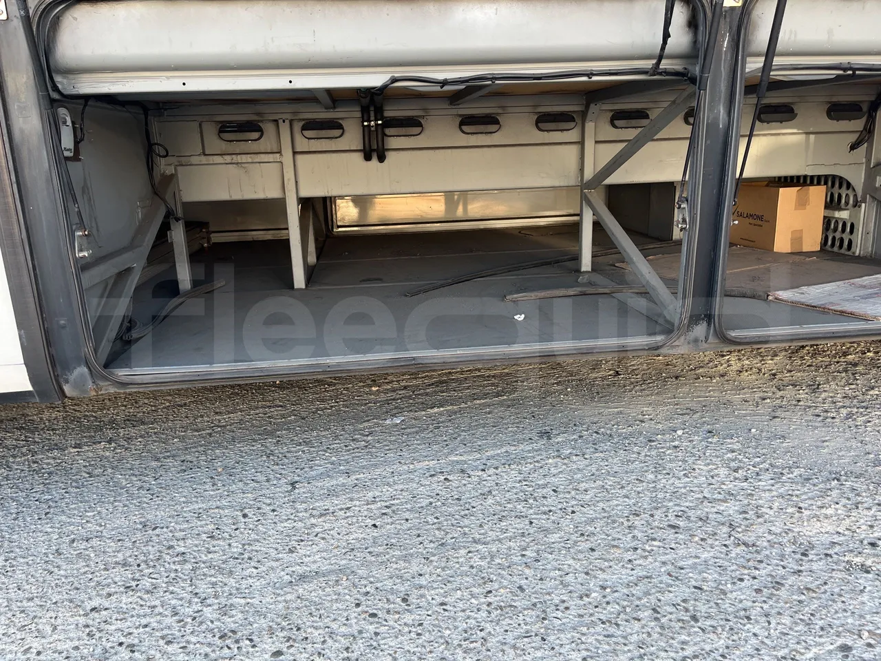 Setra S415 - Luggage