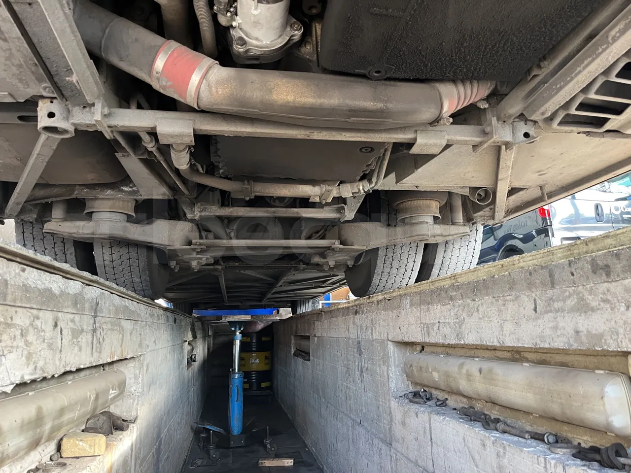 Setra S415 - Rear Undercarriage