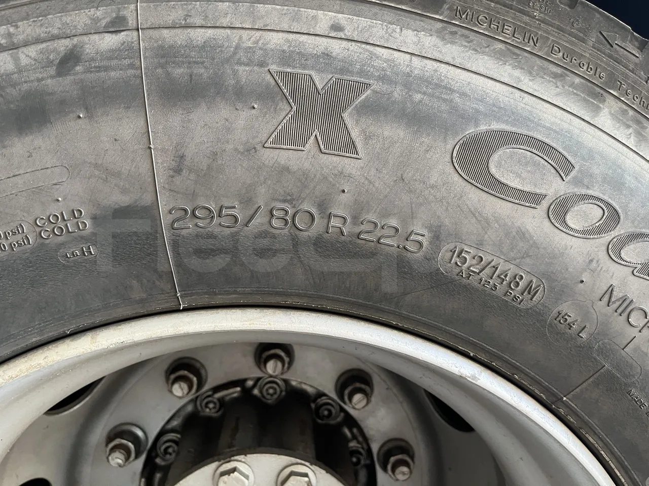 Setra S415 - Second Axle Left Side: Tyre Size