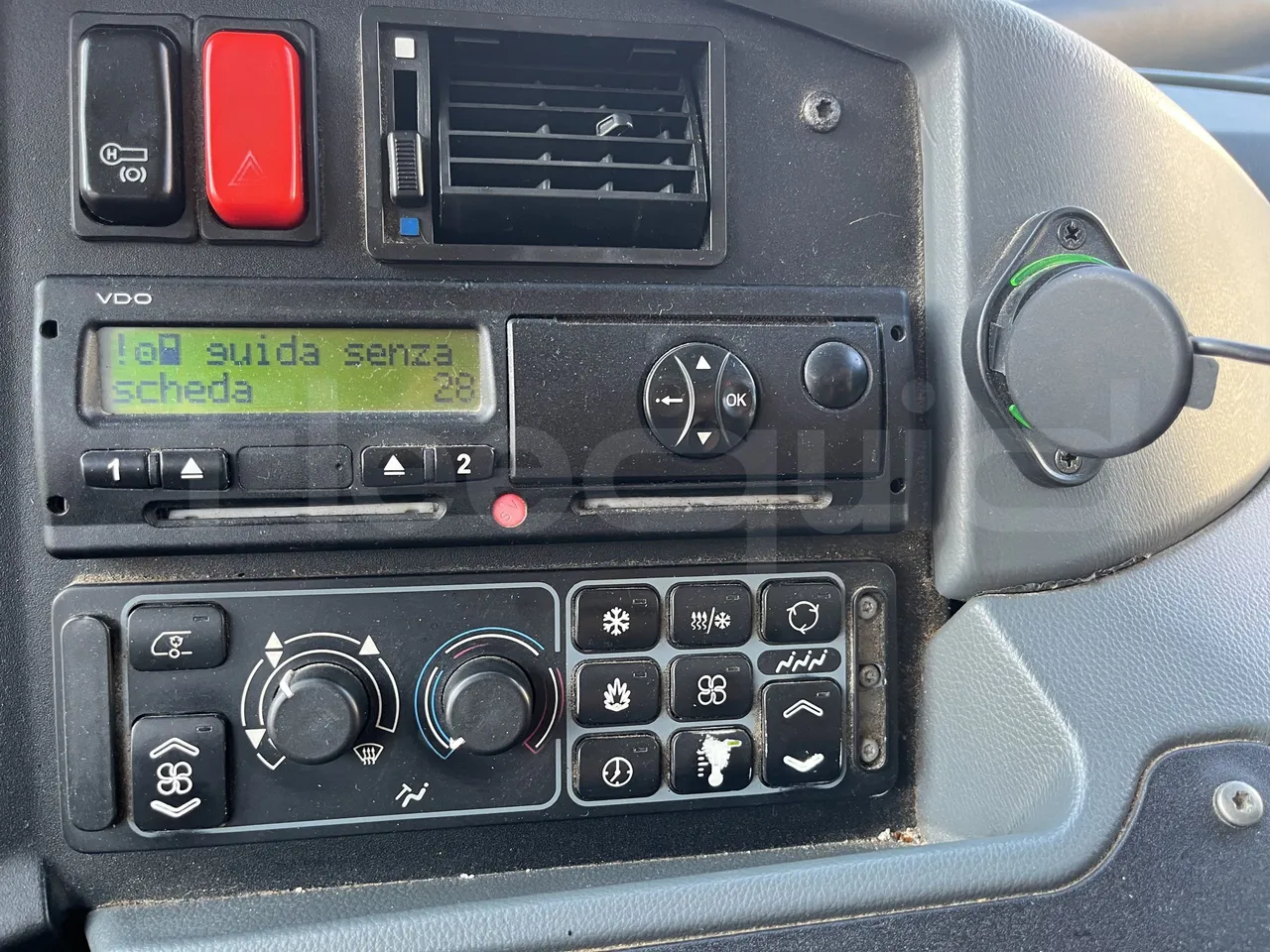 Setra S415 - Tachograph