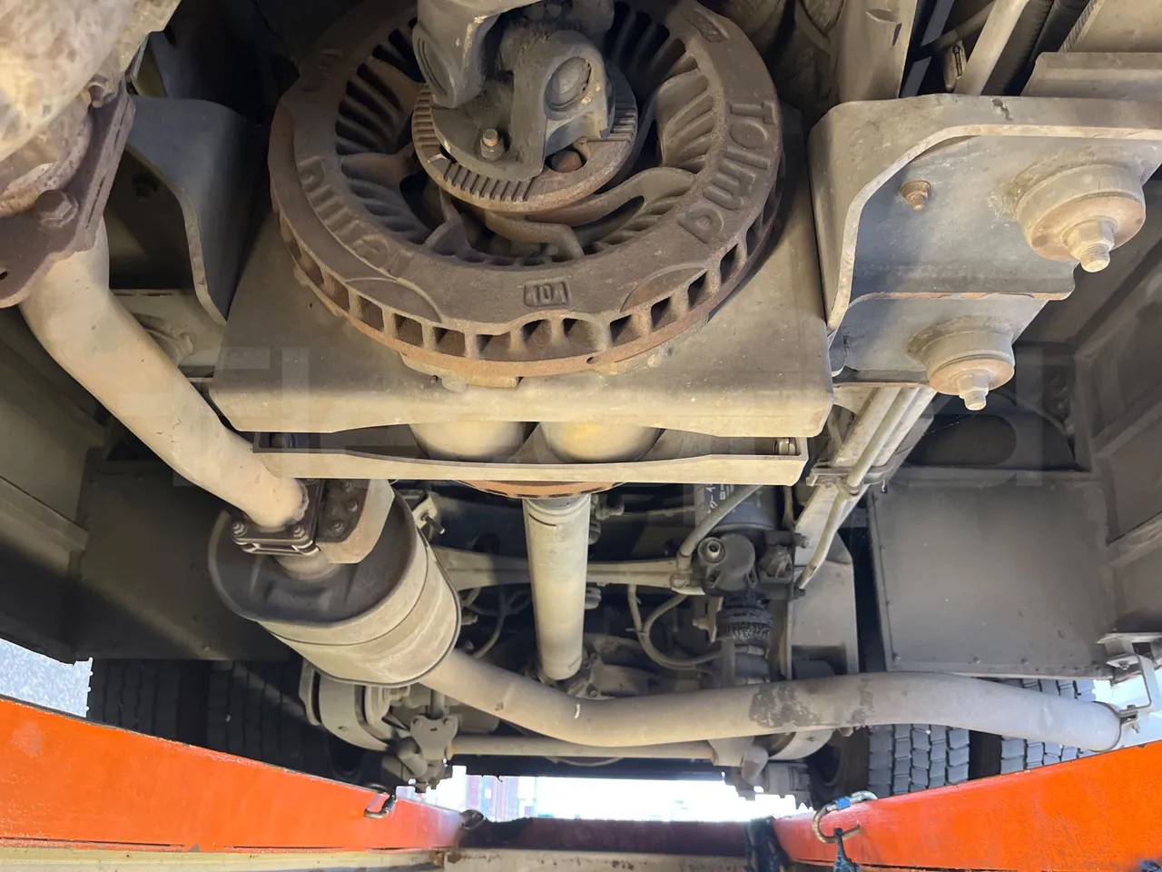 Isuzu Turquoise/Sb QBUS31 - Euro5 - 140kW  - 7.720mt - central axle (18m)