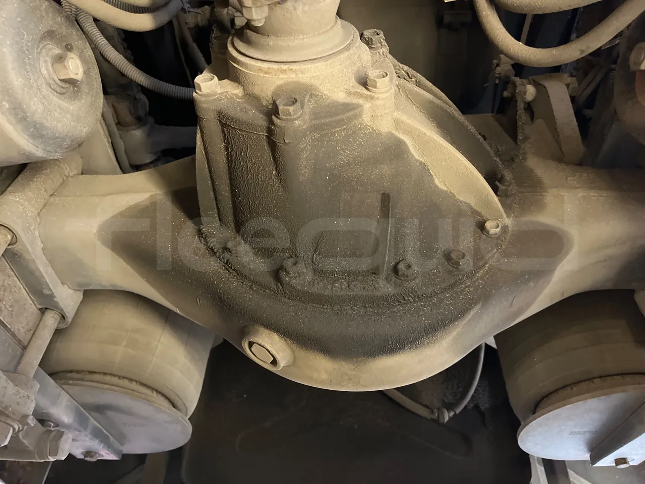 Isuzu Turquoise/Sb QBUS31 - Euro5 - 140kW  - 7.720mt - differential photo