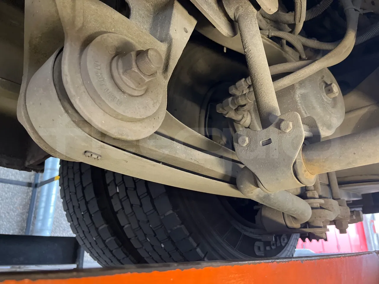 Isuzu Turquoise/Sb QBUS31 - Euro5 - 140kW  - 7.720mt - axle 3 right side