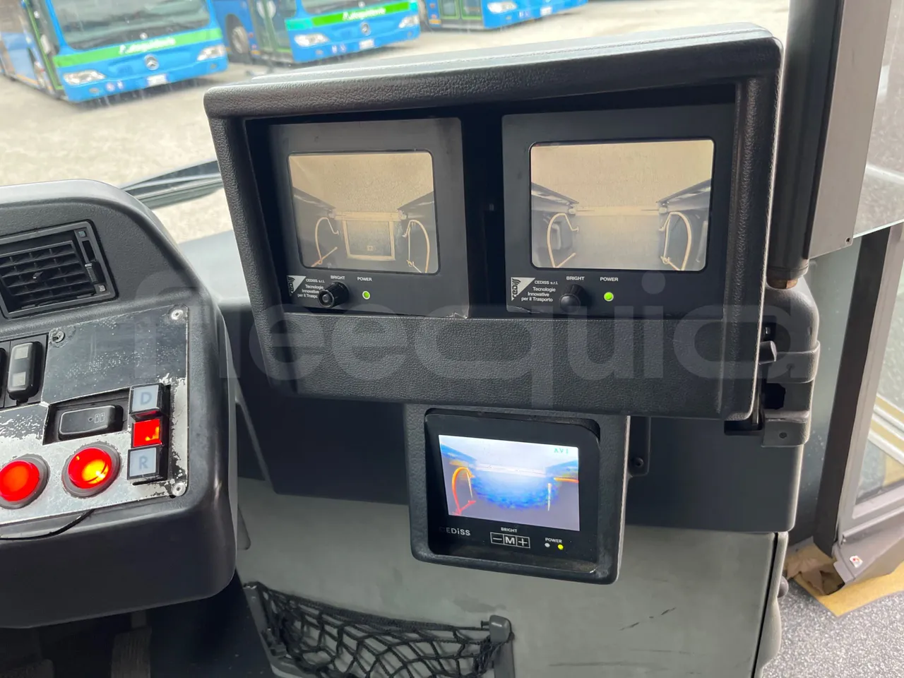 Mercedes-Benz Citaro G 0530 - EUR5 - 260kW - 17.94m - radio accessories photo