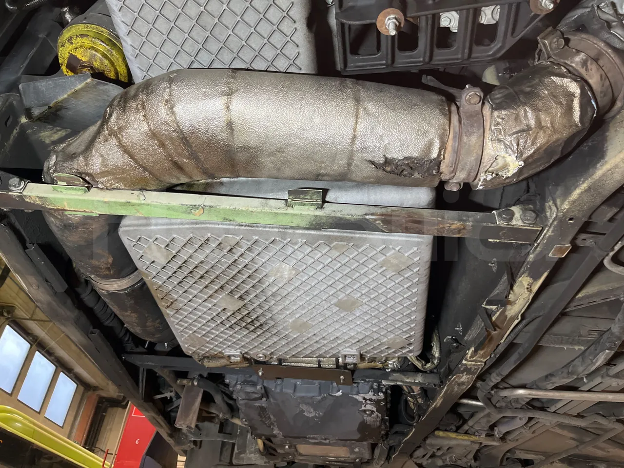 Mercedes-Benz Citaro G 0530 - EUR5 - 260kW - 17.94m - engine without protection