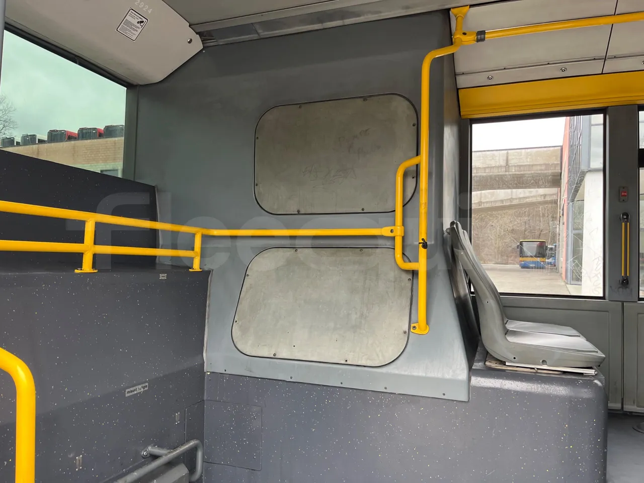 Mercedes-Benz Citaro G 0530 - EUR5 - 260kW - 17.94m - floor hatches photo