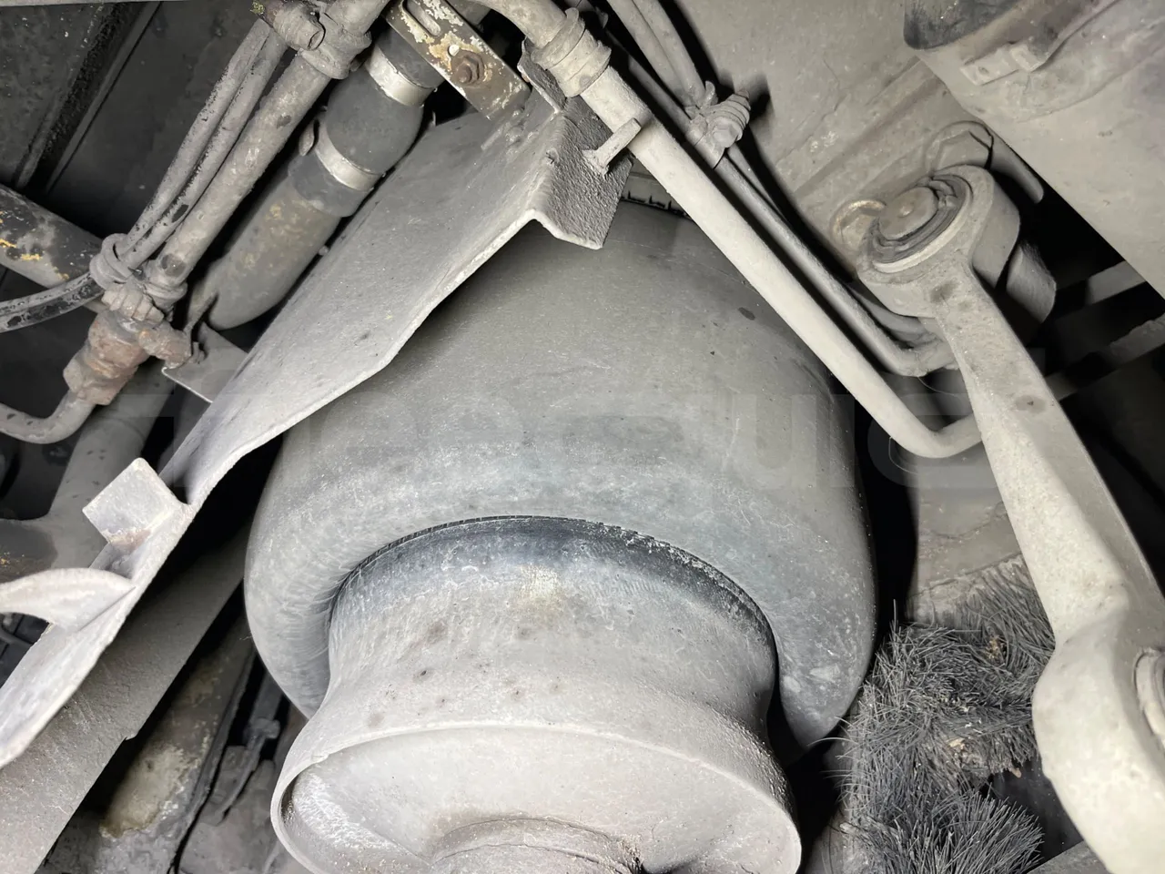 Mercedes-Benz Citaro G 0530 - EUR5 - 260kW - 17.94m - axle 3 air springs 2 left