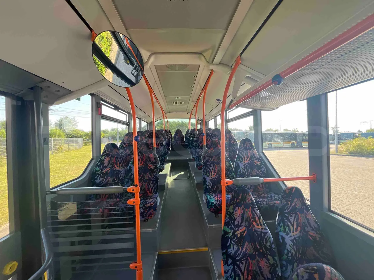 Mercedes-Benz Citaro - Reverse Seats From Middle Position