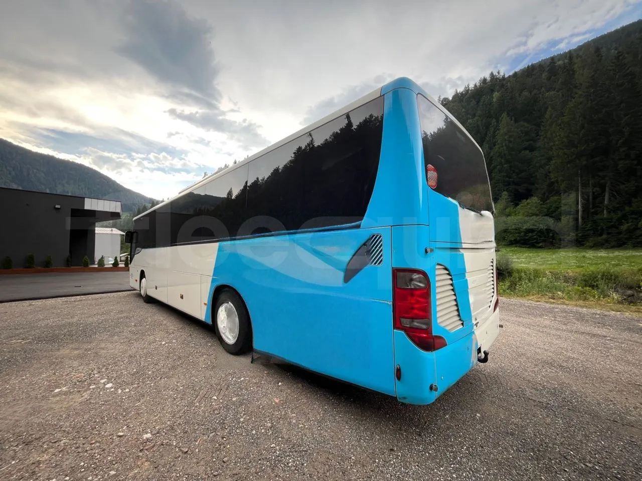 Setra S415 S415 H/ Euro 6 - 265 Kw - 12,260 Mt - 3/4 left rear side