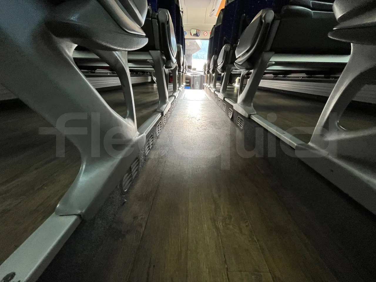 Setra S415 S415 H/ Euro 6 - 265 Kw - 12,260 Mt - camera accessories photo