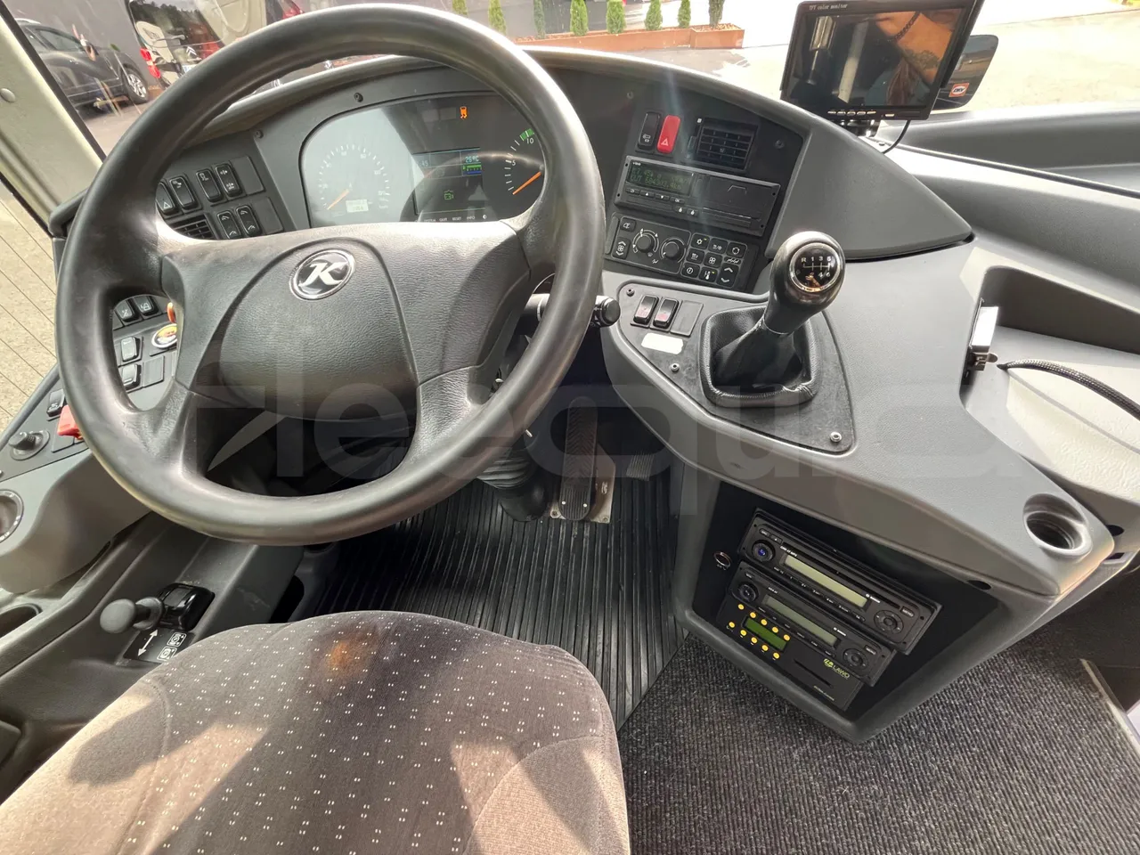 Setra S415 S415 H/ Euro 6 - 265 Kw - 12,260 Mt - onboard devices 1