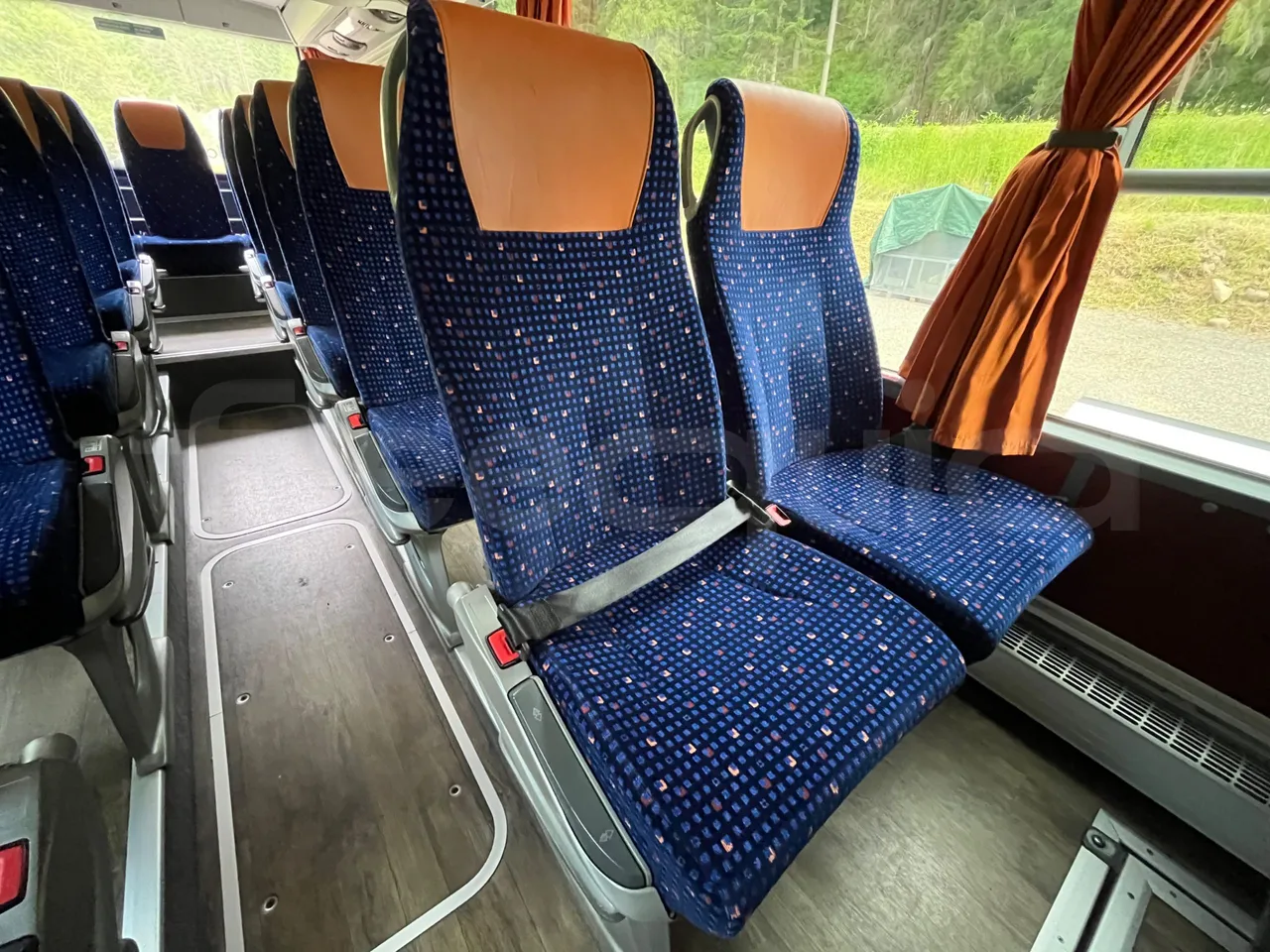 Setra S415 S415 H/ Euro 6 - 265 Kw - 12,260 Mt - central seat safety belt