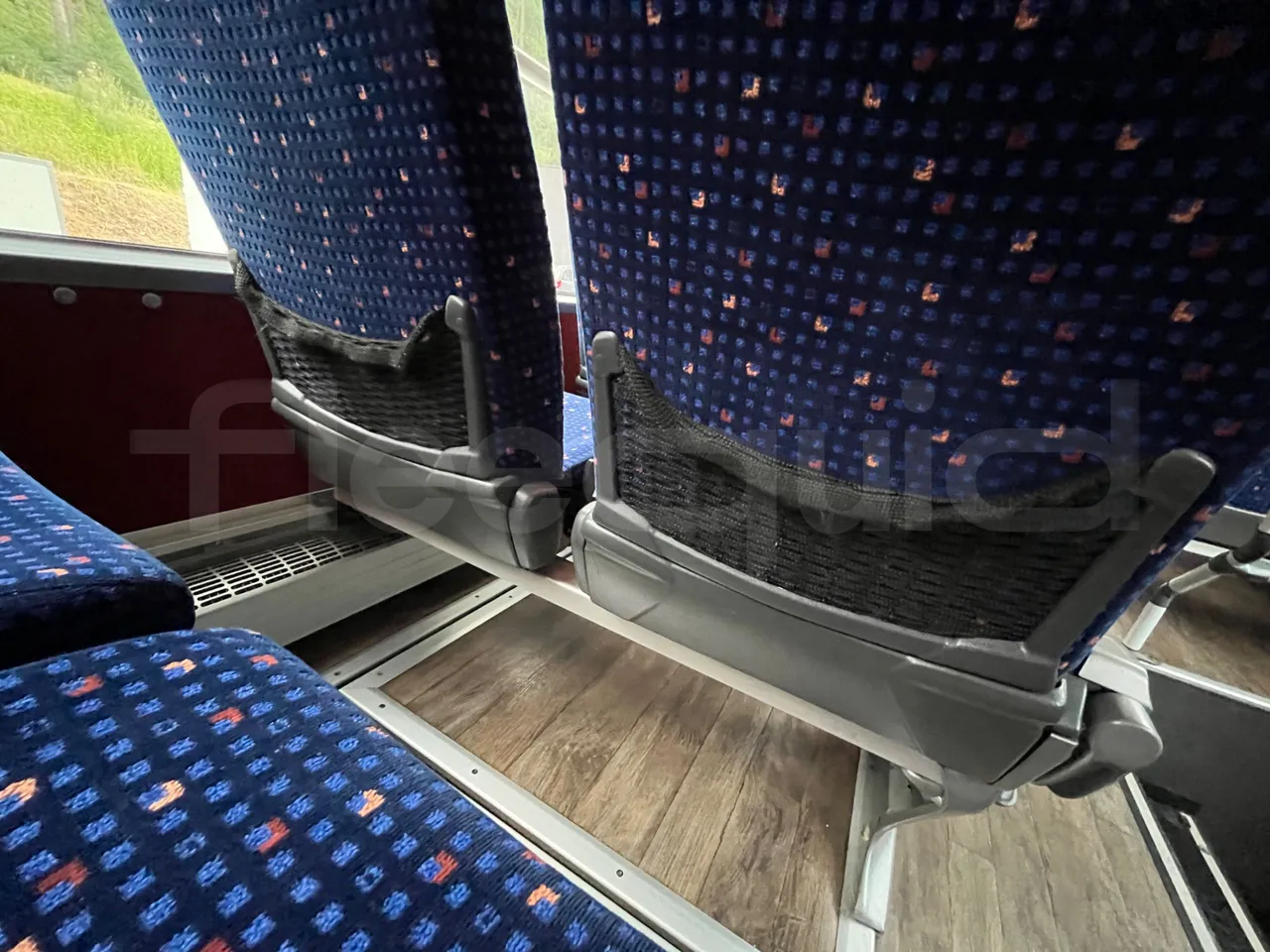 Setra S415 S415 H/ Euro 6 - 265 Kw - 12,260 Mt - mesh detail photo